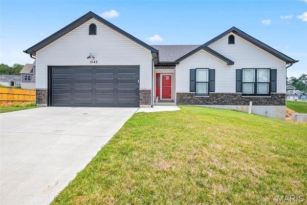 1542 LOUISIANA DR, HERCULANEUM, MO 63048 - Image d6f73fa5f29f3a28c778ca10fb0a73d7/4272276044
