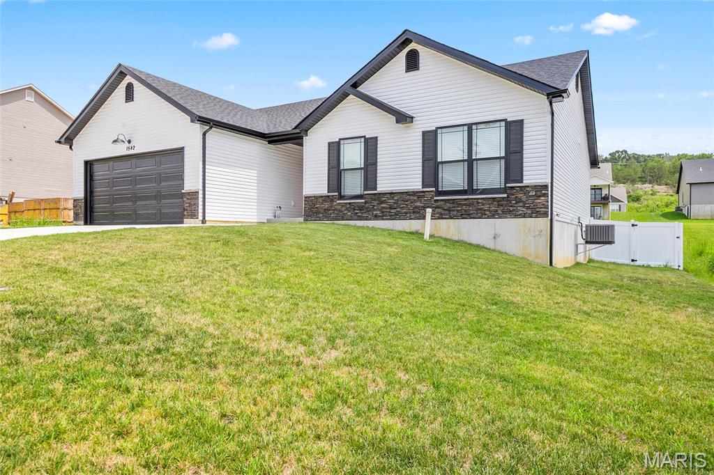 1542 Louisiana Drive