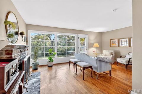 Tiny photo for 450 Forest Green Drive, Webster Groves, MO 63119 (MLS # 25066483)