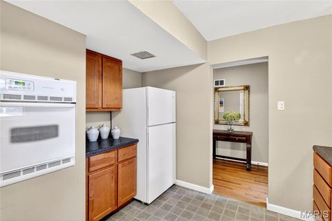 Tiny photo for 450 Forest Green Drive, Webster Groves, MO 63119 (MLS # 25066483)