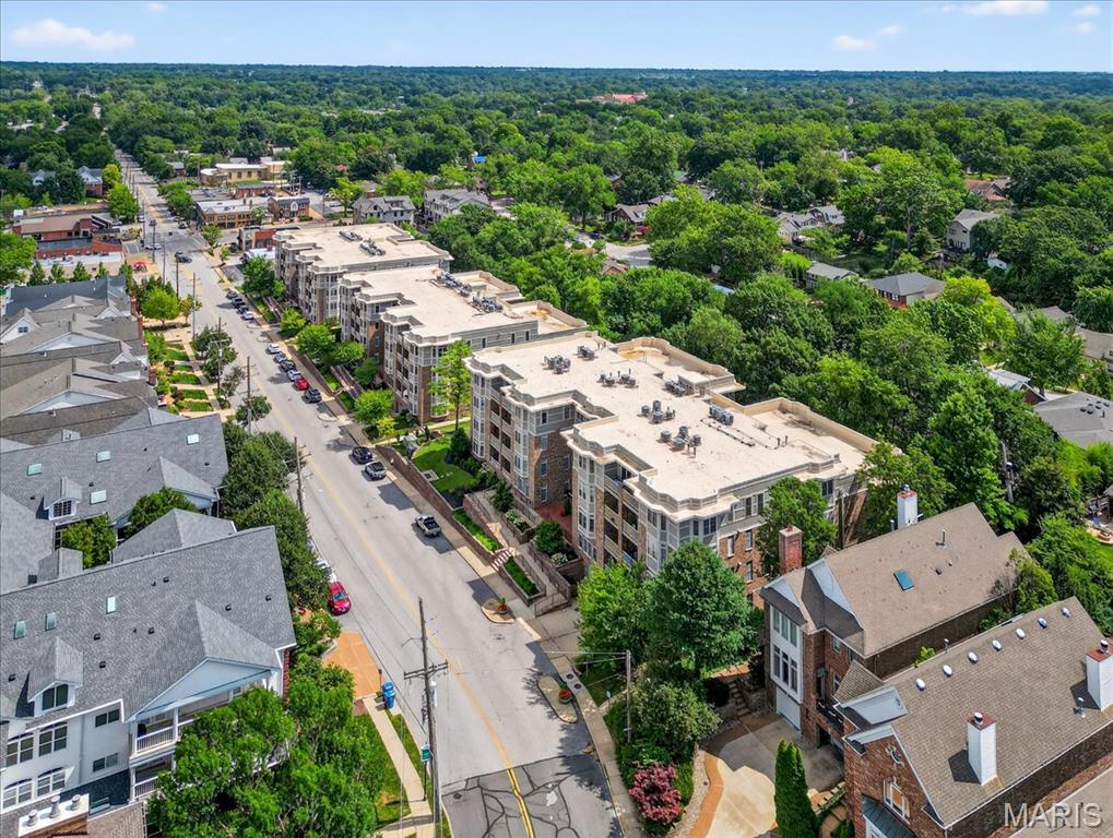 Missouri 63130, United States, 2 Bedrooms Bedrooms, ,2 BathroomsBathrooms,Residential,Coming Soon,178315