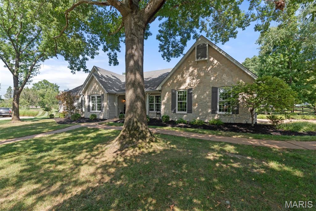 8 Wilson Ridge Court