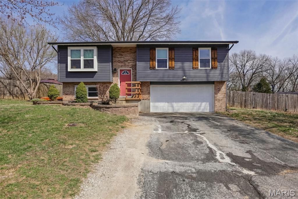 Montebello Woods 01 - Residential