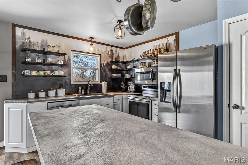 Montebello Woods 01 - Residential