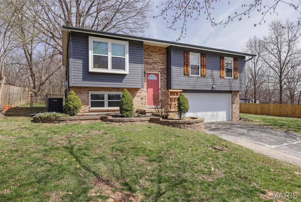 Montebello Woods 01 - Residential