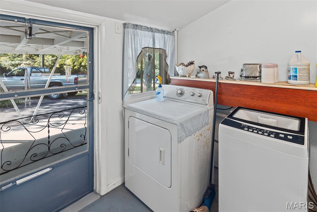 Collinsville, Illinois 62234, United States, 3 Bedrooms Bedrooms, ,1 BathroomBathrooms,Residential,Coming Soon,224962