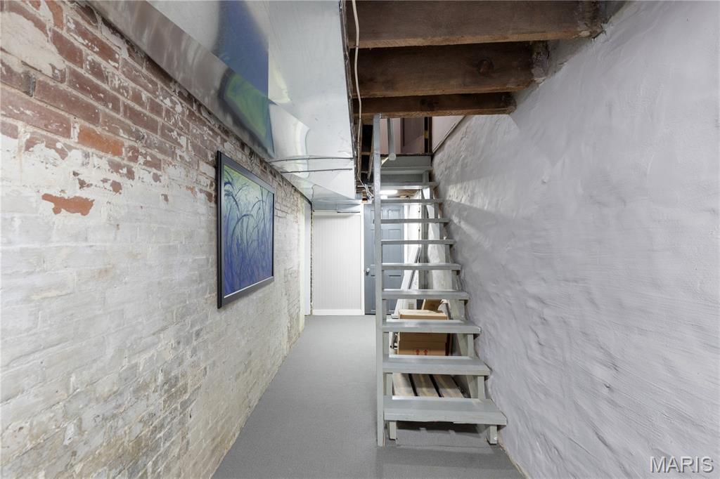 Lynch Add - Residential