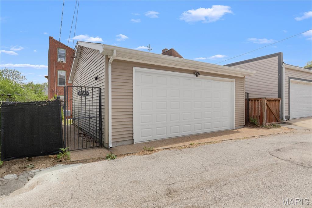 Lynch Add - Residential