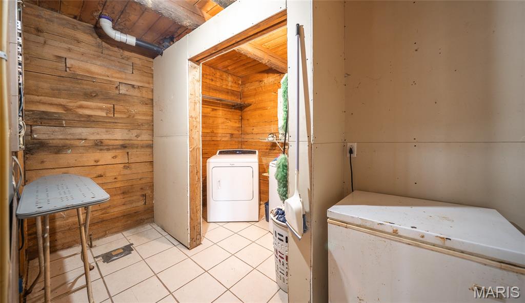 Devils Elbow Park 4th Add - Residential