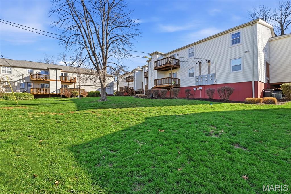 Brentwood Forest Condo Ph Three - Residential