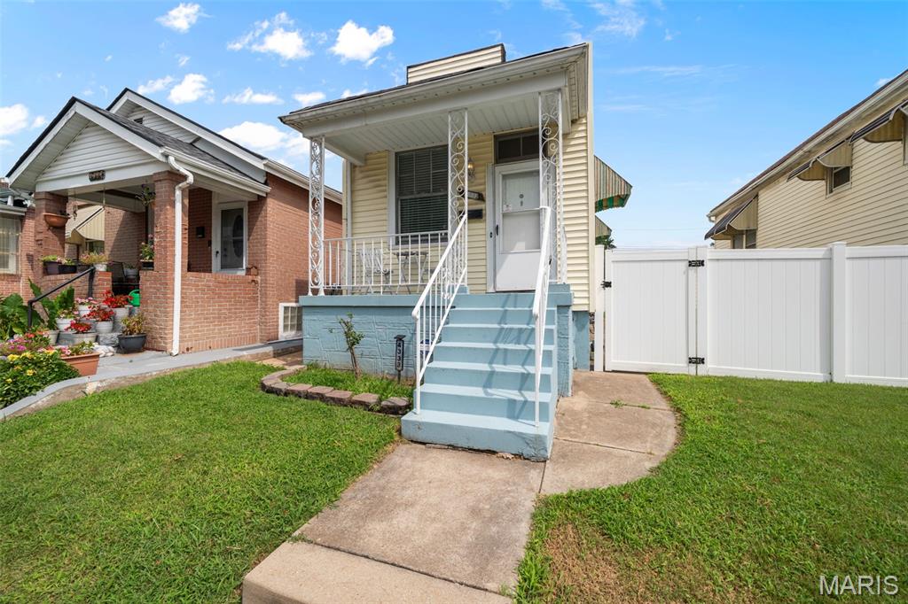 Photo of 4333 Delor Street, St Louis, MO 63116 (MLS # 26049497)