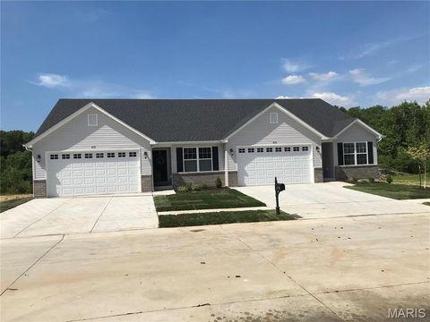 403 Harry Truman Court Festus MO 63028