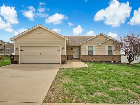 Photo of 708 Ward, Waterloo, IL 62298 (MLS # 26017241)