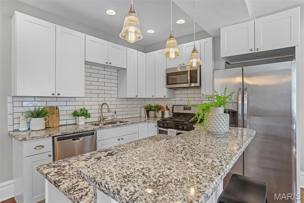 Cherokee Place - Residential