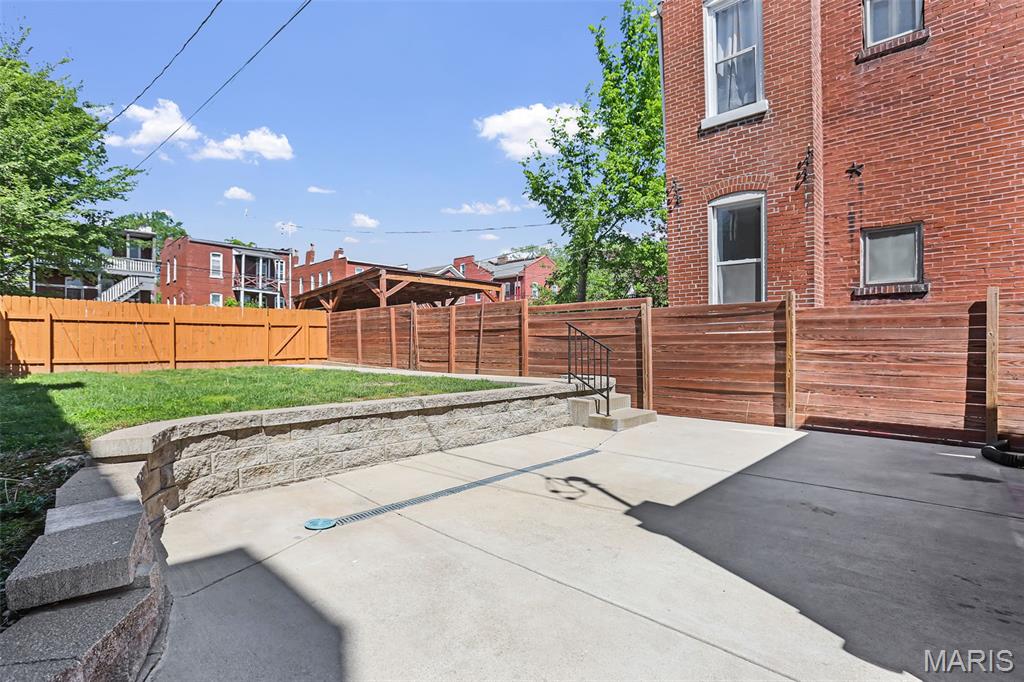 Cherokee Place - Residential