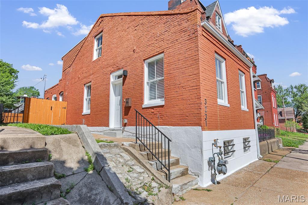 Cherokee Place - Residential
