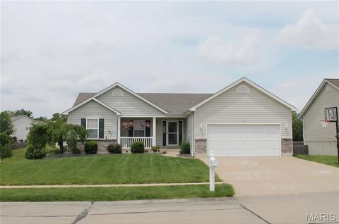 1121 Warm Winds Drive O'Fallon MO 63366