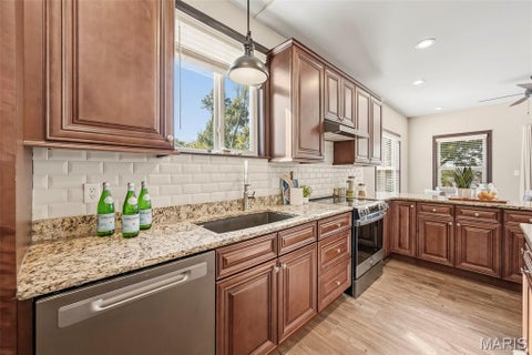 Tiny photo for 1219 Missouri Avenue, Kirkwood, MO 63122 (MLS # 26067036)