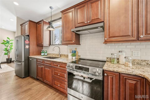 Tiny photo for 1219 Missouri Avenue, Kirkwood, MO 63122 (MLS # 26067036)