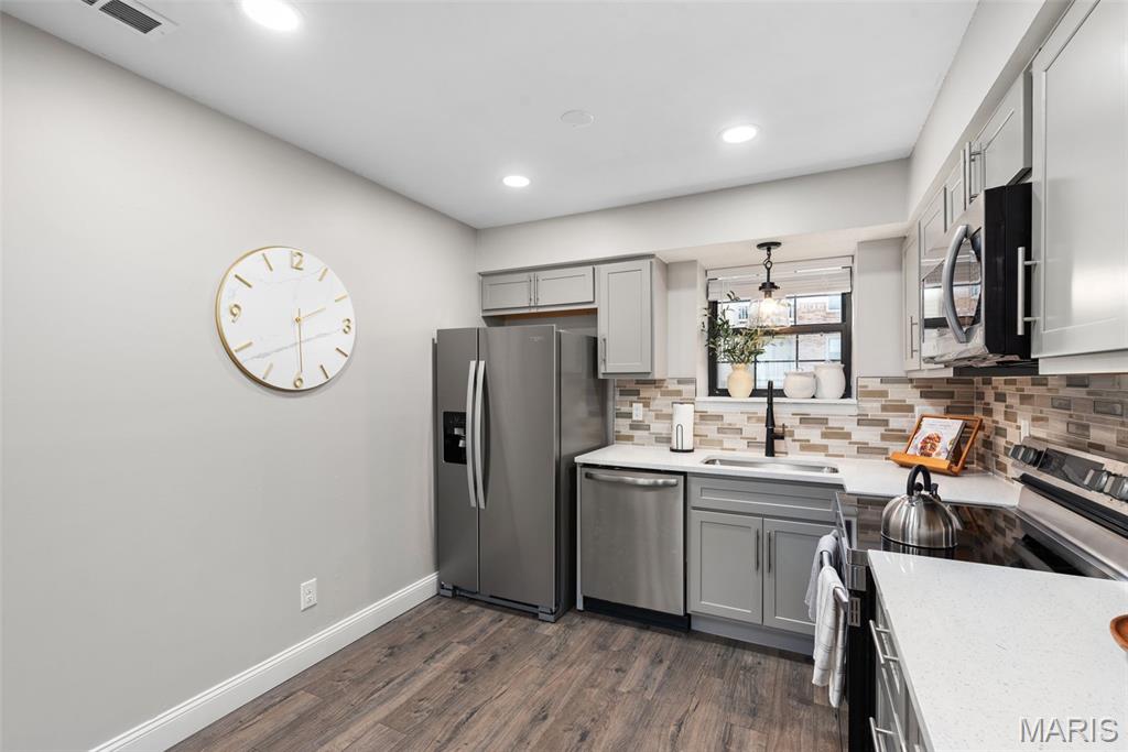 Parkside Condo - Residential