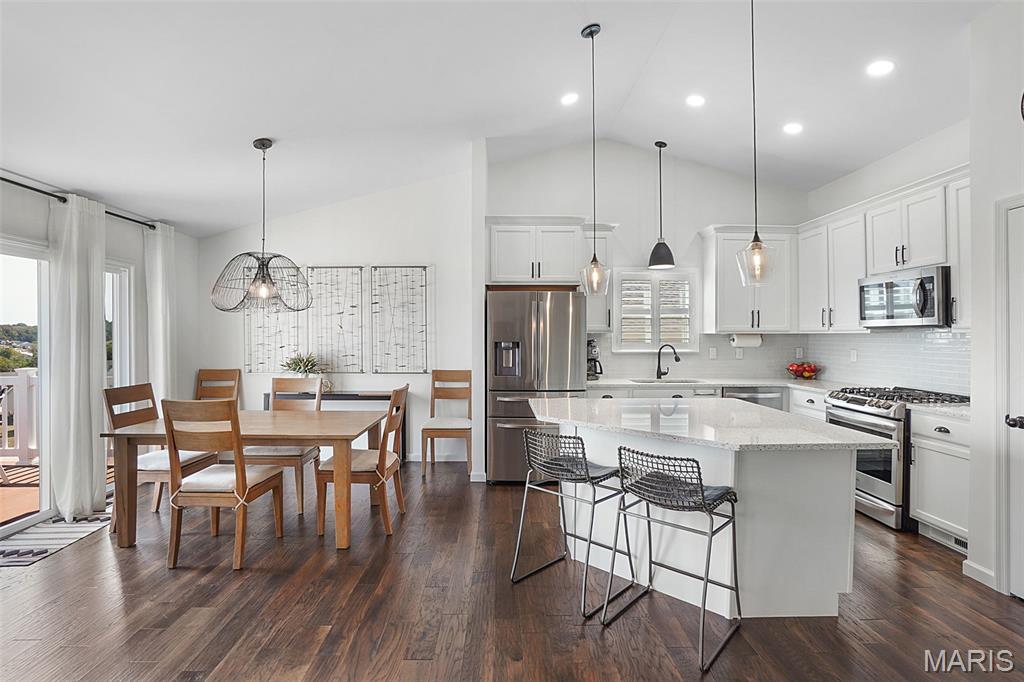 2316 Hank's Close 175 STB