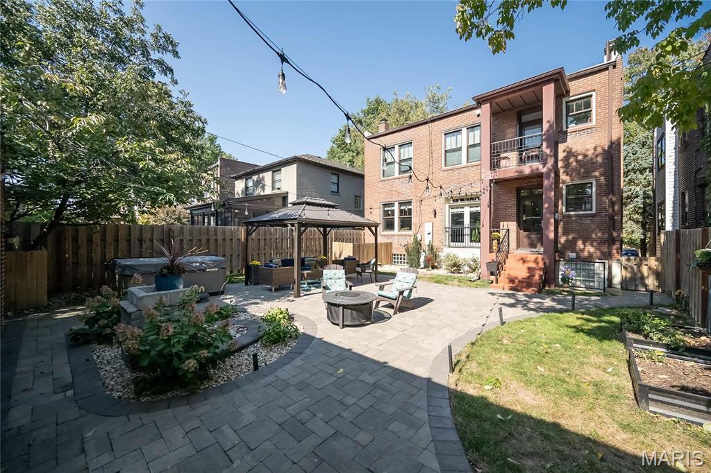 Hi Pointe/DeMun - Residential