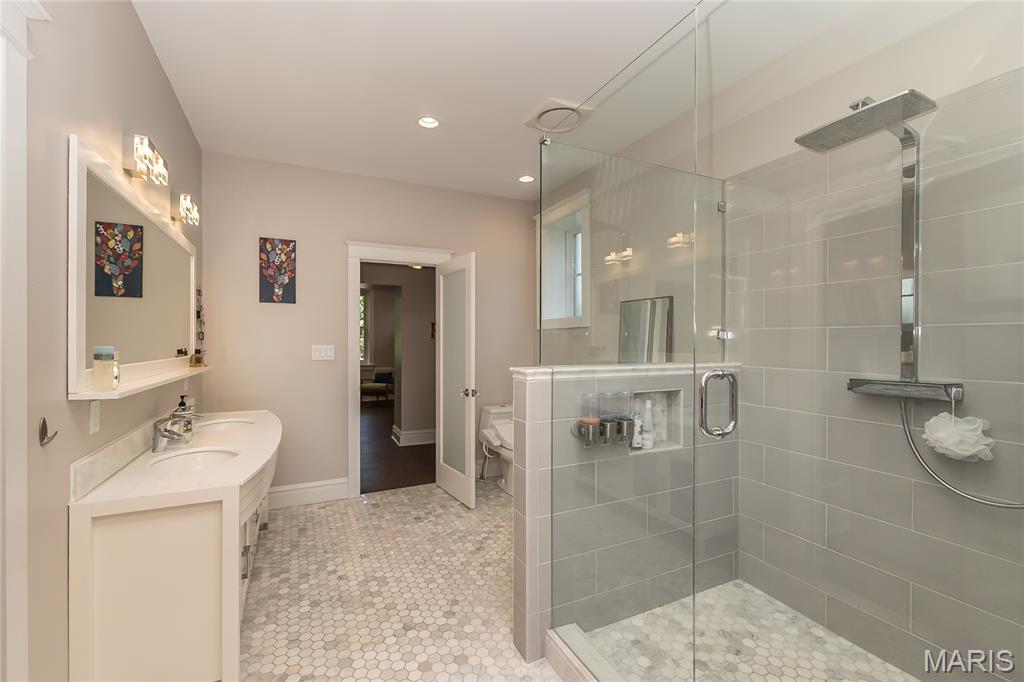 Hi Pointe/DeMun - Residential