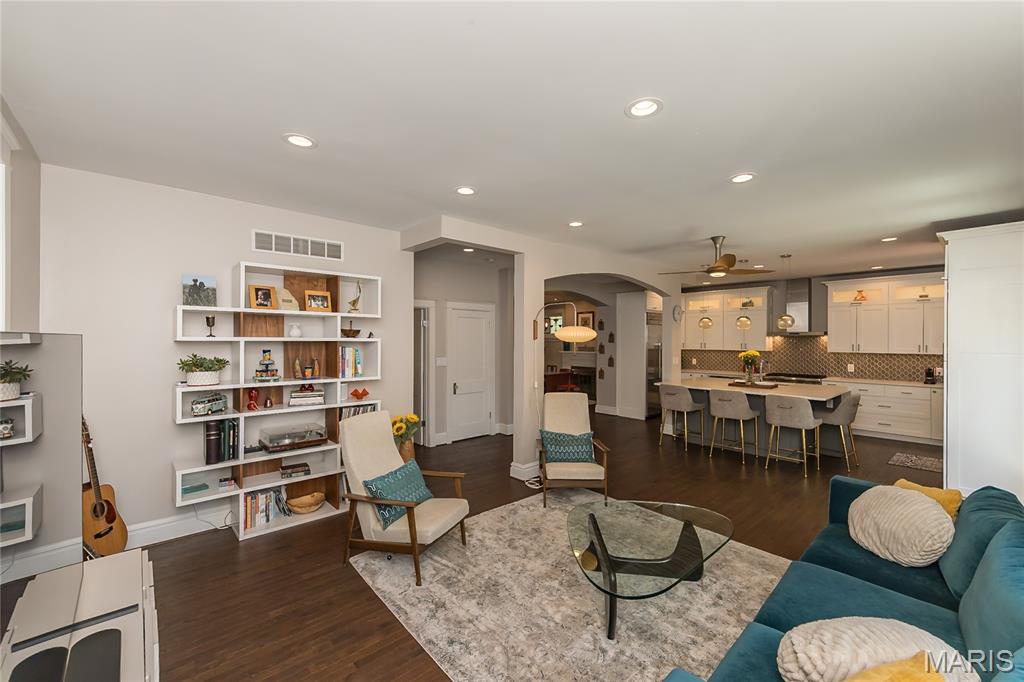 Hi Pointe/DeMun - Residential