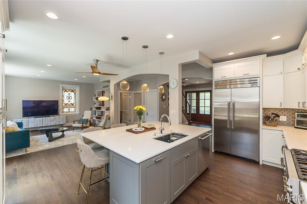 Hi Pointe/DeMun - Residential