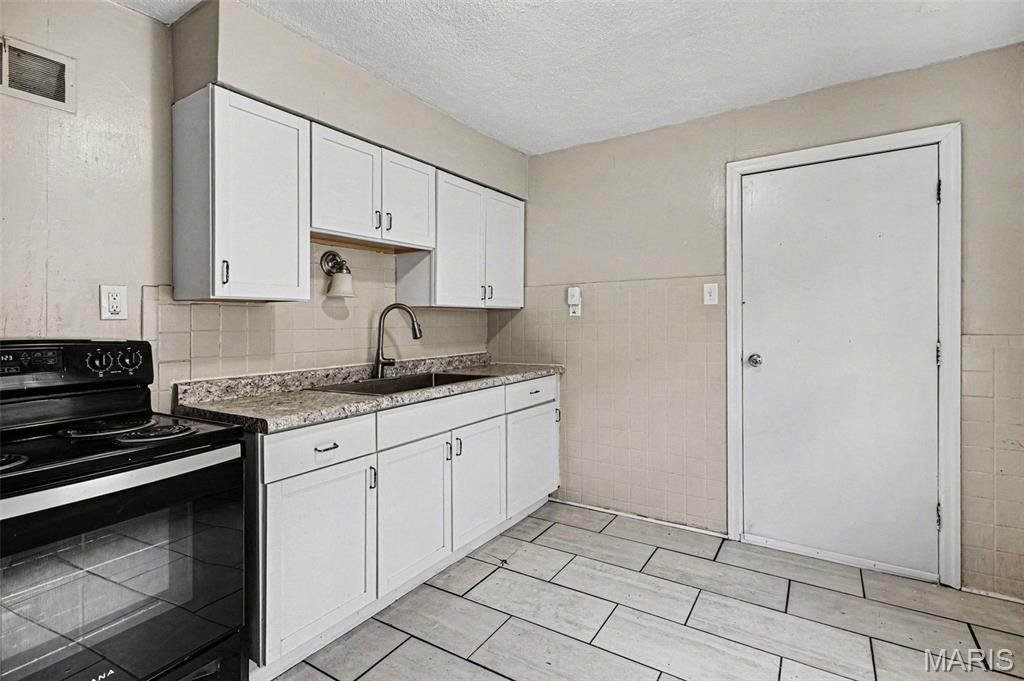 Belle Mead Place Resub Acre Lt 12 - Residential Lease