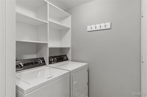 Tiny photo for 200 S Kirkwood Road #320, Kirkwood, MO 63122 (MLS # 25080463)