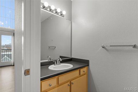 Tiny photo for 200 S Kirkwood Road #320, Kirkwood, MO 63122 (MLS # 25080463)