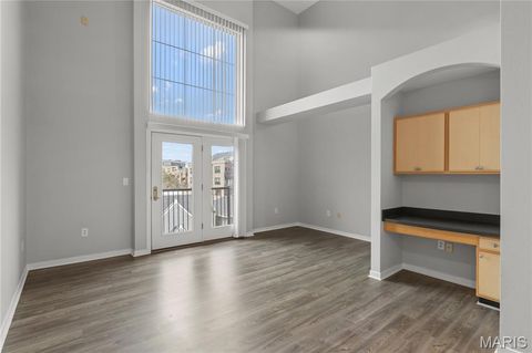 Tiny photo for 200 S Kirkwood Road #320, Kirkwood, MO 63122 (MLS # 25080463)