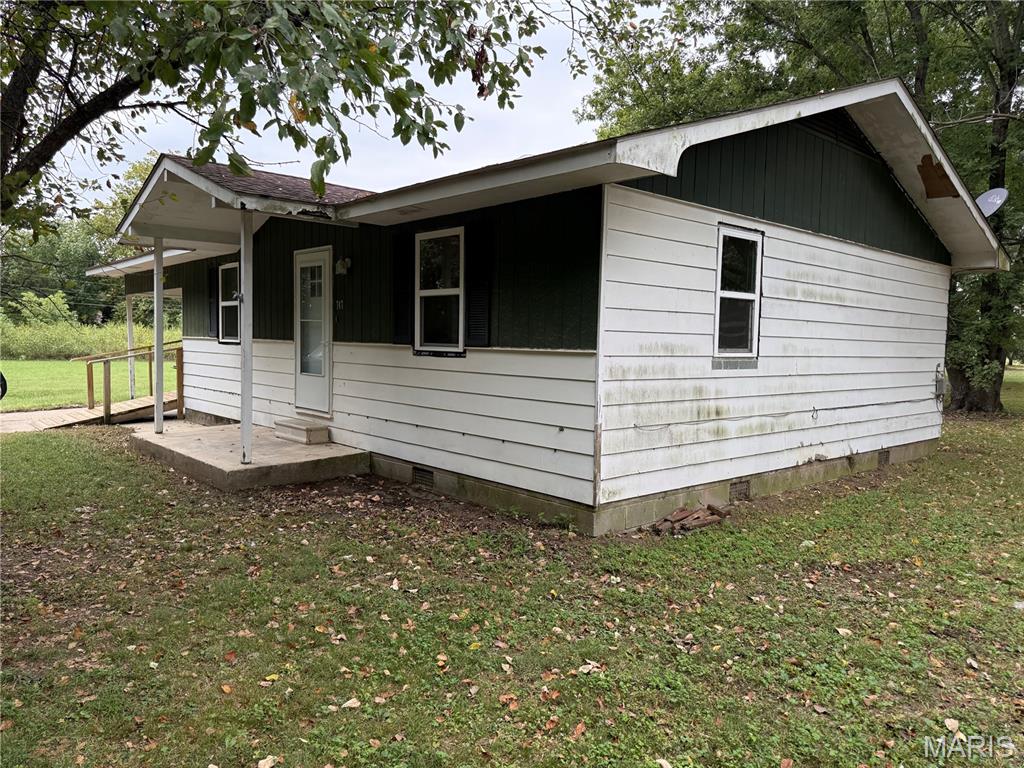Photo of 747 Kennett St #4, Morley, MO 63767 (MLS # 26067839)