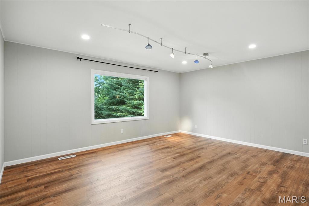 Bellerive Estates 2nd Add Nine - Residential