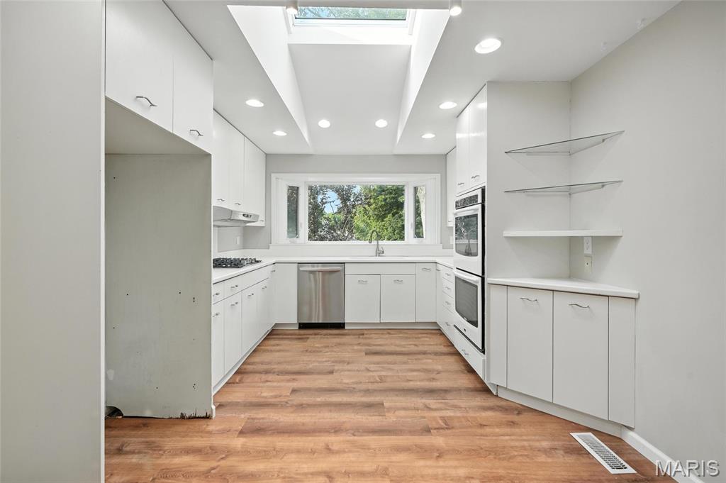 Bellerive Estates 2nd Add Nine - Residential