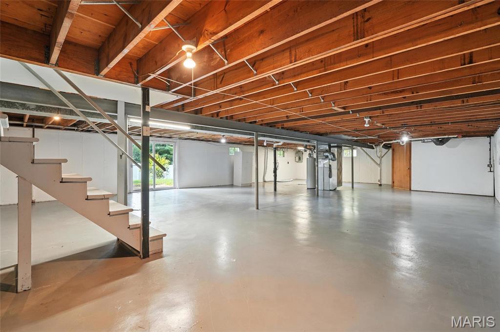 Bellerive Estates 2nd Add Nine - Residential