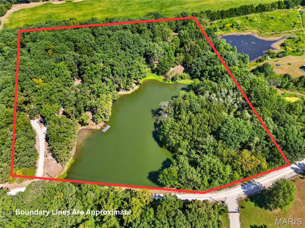 Photo of 10 Deer Lake Drive, Warrenton, MO 63383 (MLS # 26056138)
