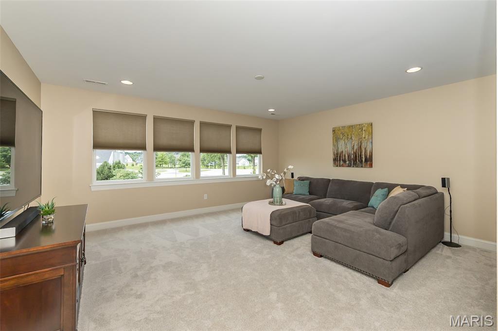 Bur Oaks - Residential