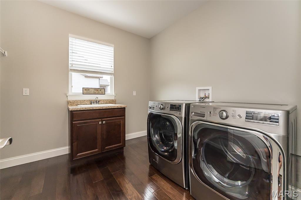 Bur Oaks - Residential