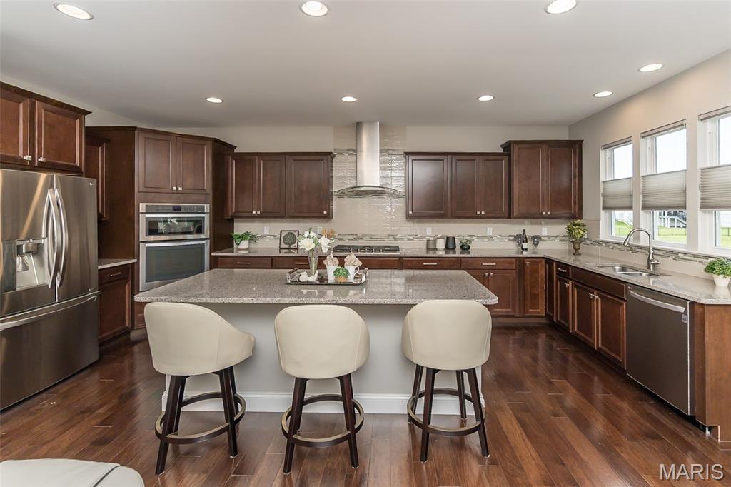 Bur Oaks - Residential