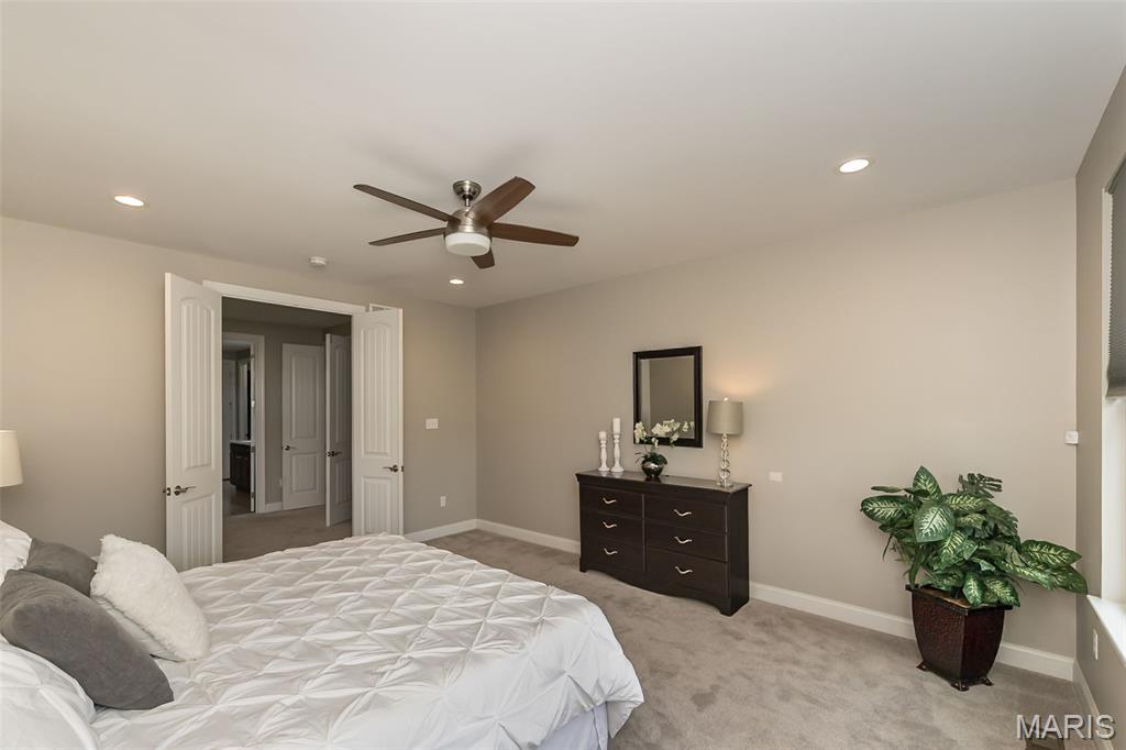 Bur Oaks - Residential