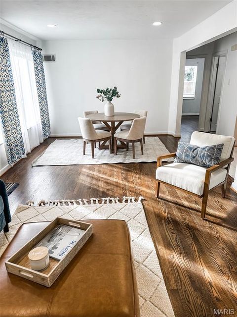 Tiny photo for 1 Dickson Court, Kirkwood, MO 63122 (MLS # 26004534)