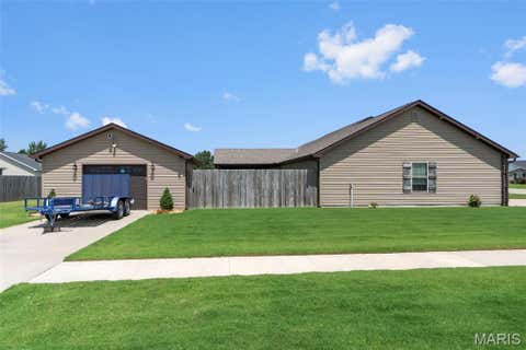 Tiny photo for 1208 Huntress Drive, Sikeston, MO 63801 (MLS # 26045808)