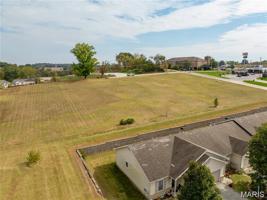 Willows At The Lake - Commercial Sale