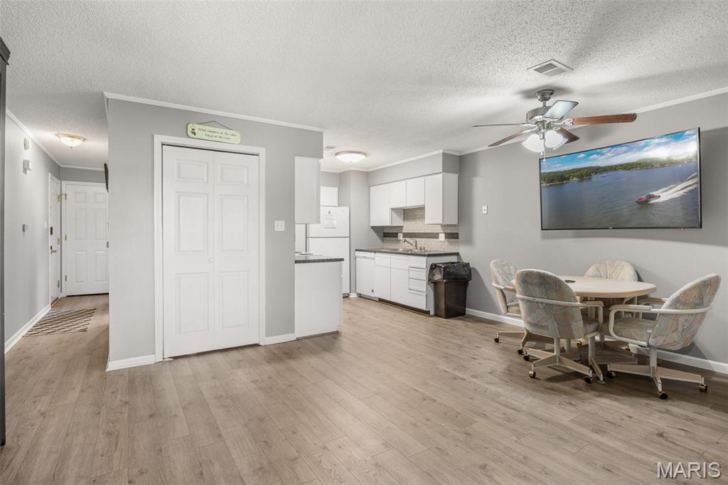 Maywood Condo # 5 - Residential