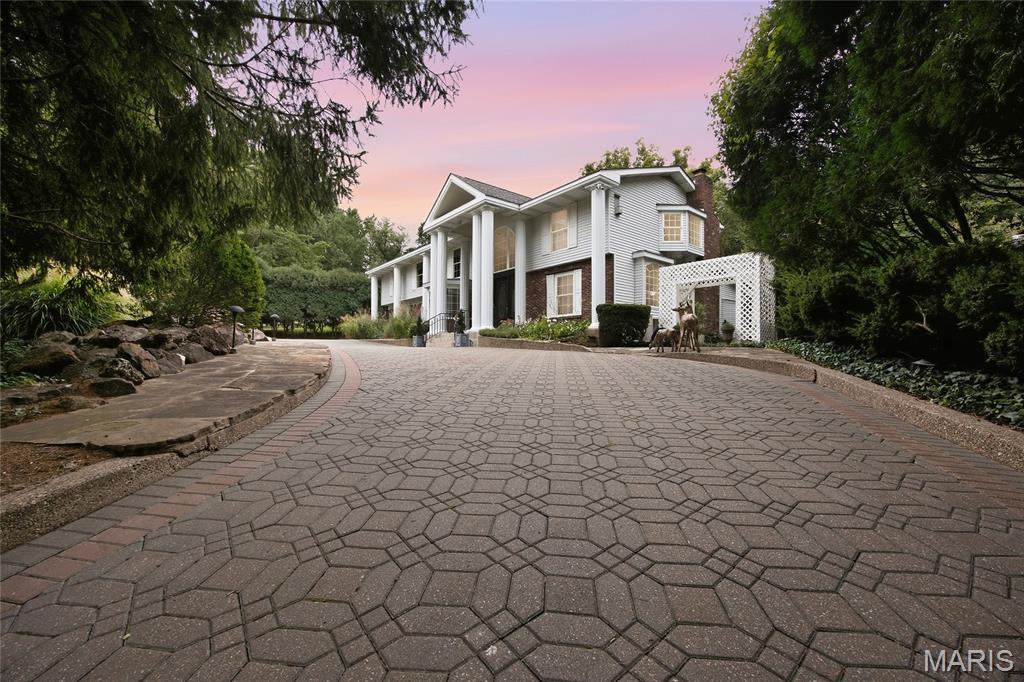 76 River Valley Drive