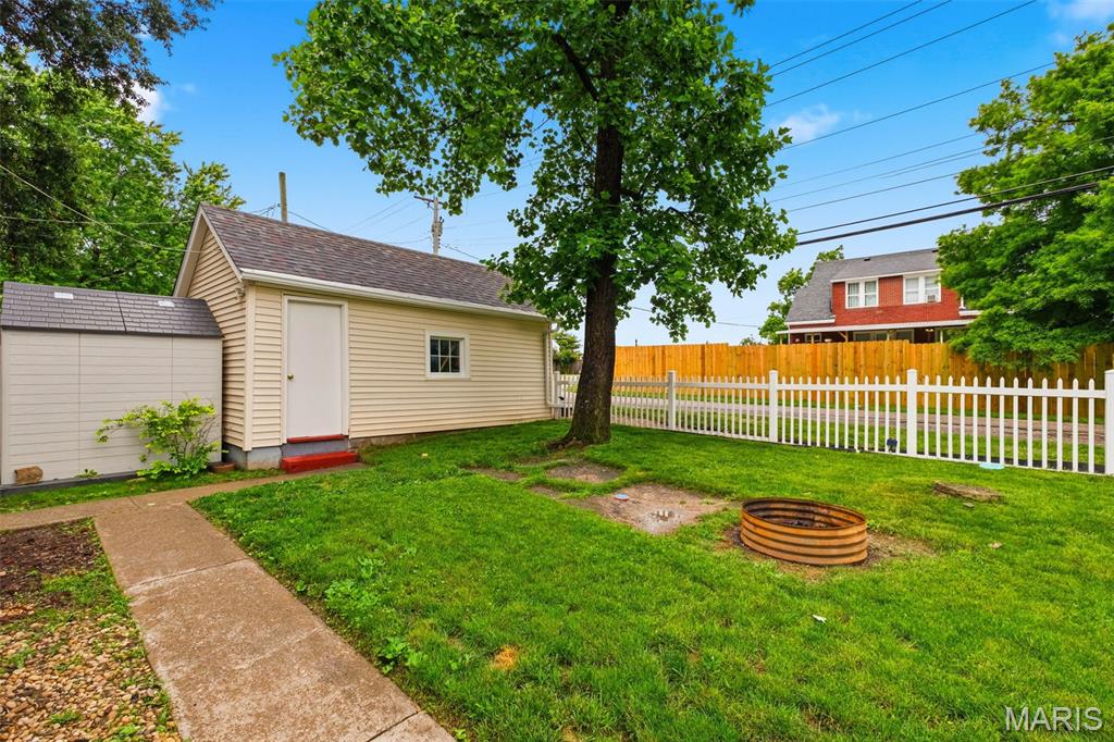 411 Cherry Lane