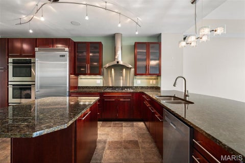 Tiny photo for 400 S 14th Street #906, St Louis, MO 63103 (MLS # 26052156)