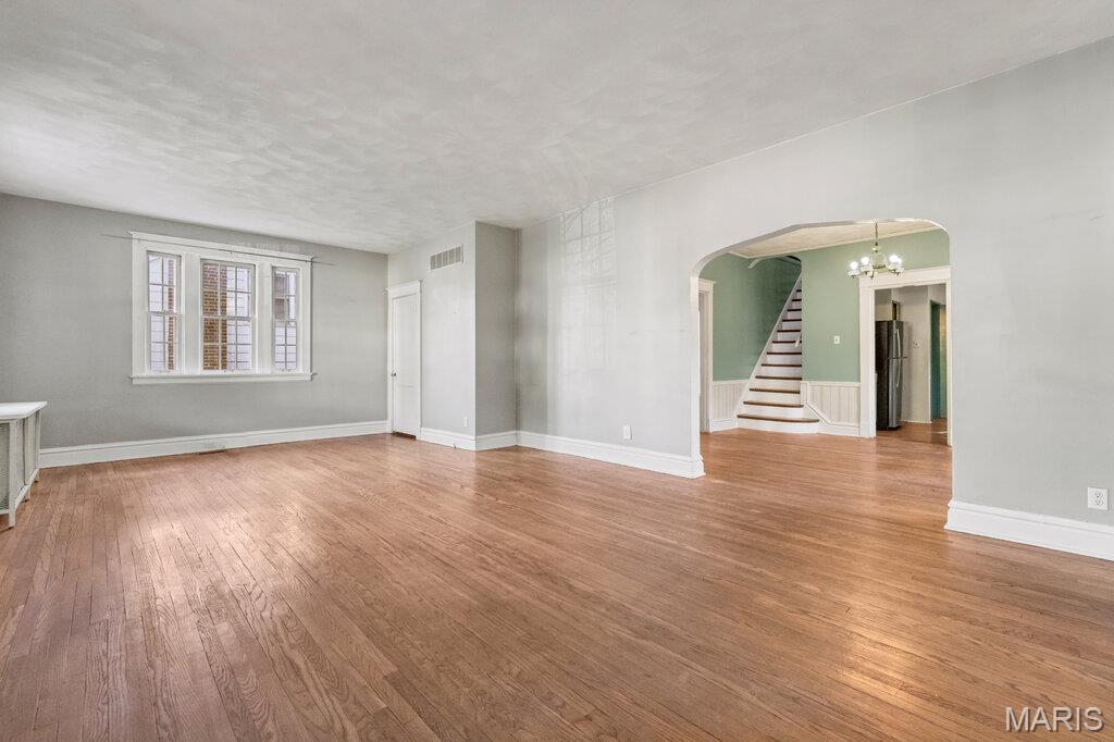 Webster Groves, Missouri 63119, United States, 4 Bedrooms Bedrooms, ,2 BathroomsBathrooms,Residential,Coming Soon,229640